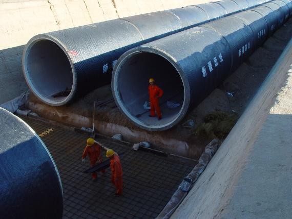 預應力鋼筒混凝土管（簡稱PCCP）