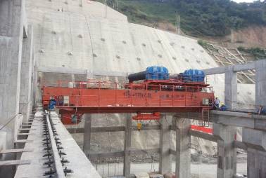 橋式起重機(jī)